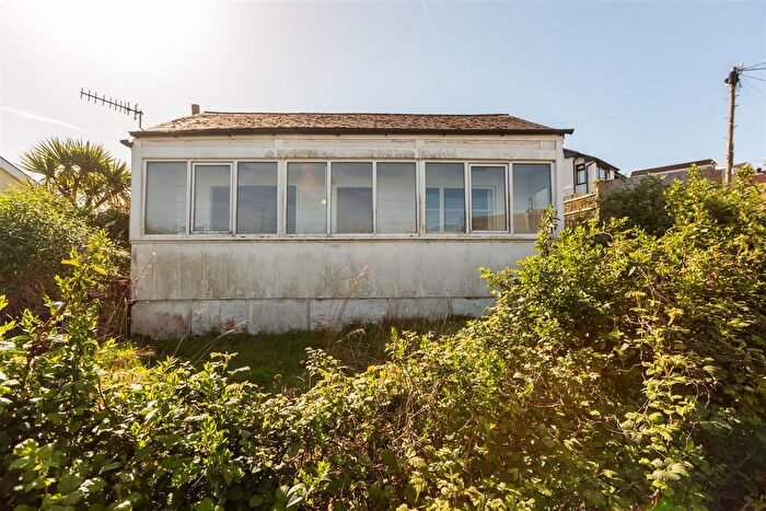 1 Bedroom Property For Sale In Bryn Terrace, Mumbles, Swansea, SA3