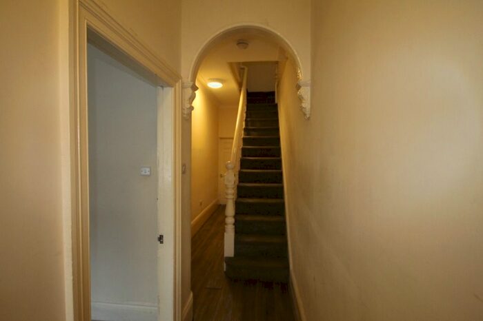 5 Bedroom Terraced House To Rent In Woodstock Road, Sheffield, S7