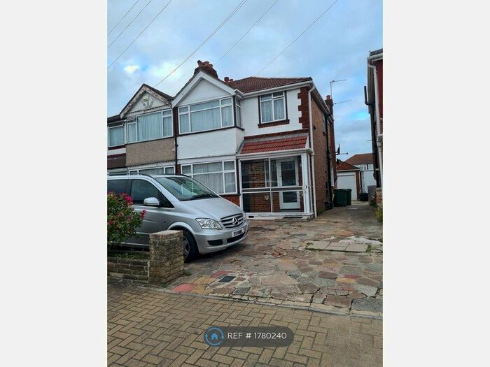 3 Bedroom Semi-Detached House To Rent In Morley Crescent East, Stanmore, HA7