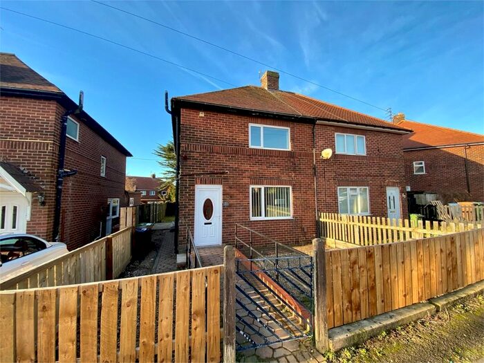 3 Bedroom Semi-Detached House To Rent In Powis Road, Sunderland, SR3