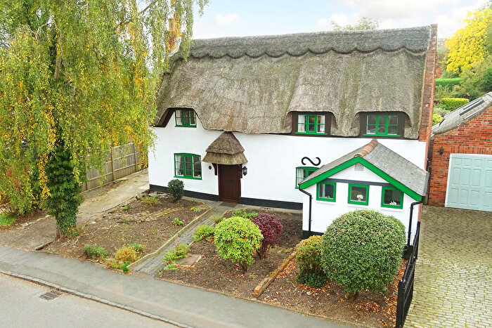 3 Bedroom Detached House For Sale In Main Street, Great Bowden, LE16