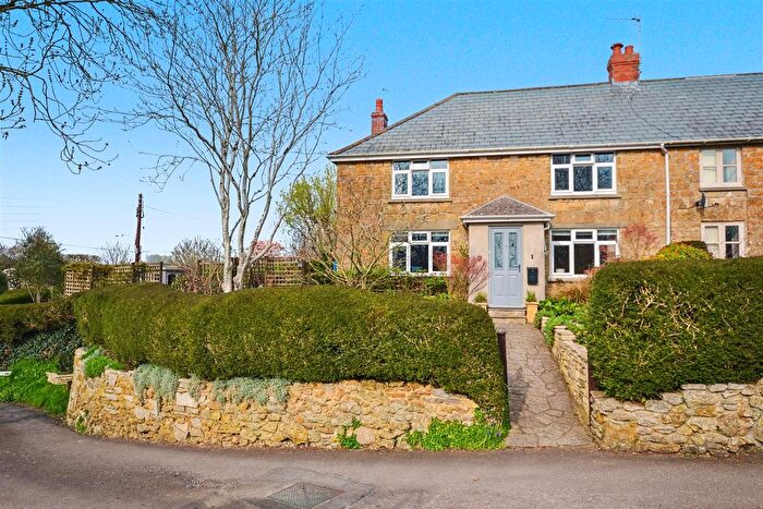 4 Bedroom Semi Detached House For Sale In Newfoundland, Bridport, DT6