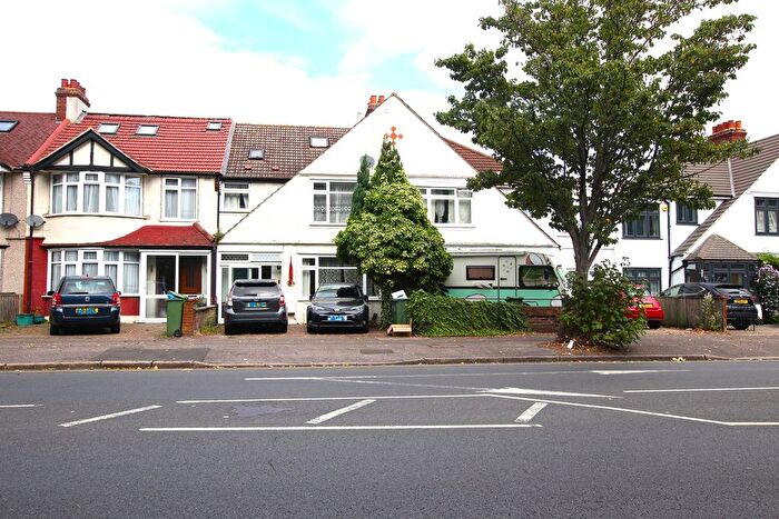 4 Bedroom Terraced House To Rent In Stafford Road, Wallington, SM6