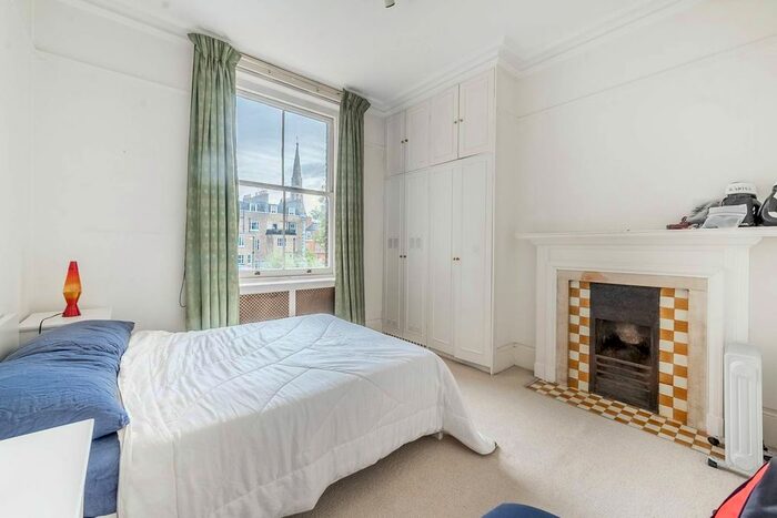 1 Bedroom Flat To Rent In Roland Gardens, South Kensington, London, SW7