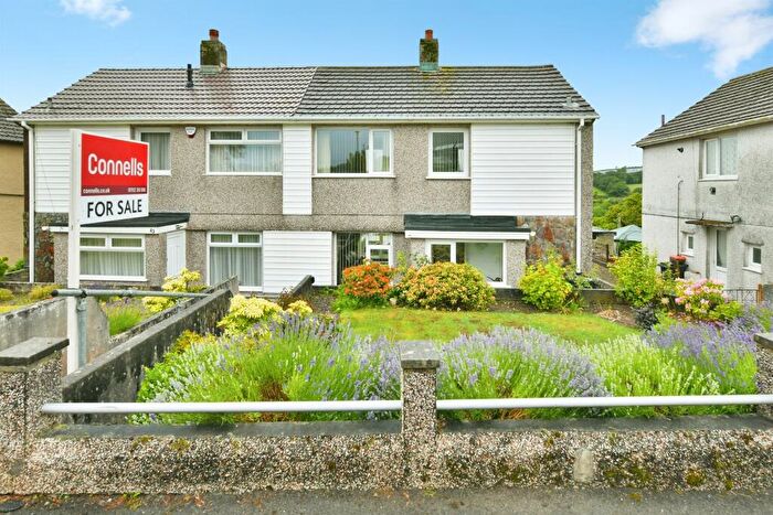 2 Bedroom Semi Detached House For Sale In West Malling Avenue, Plymouth, PL5