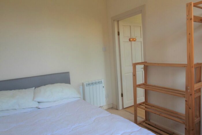 1 Bedroom Flat To Rent In Merkland Road, Aberdeen, AB24