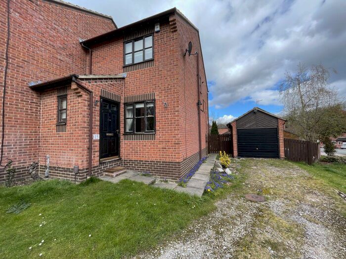 2 Bedroom Semi-Detached House To Rent In Mill Holme, Broadmeadows, South Normanton, Alfreton, DE55