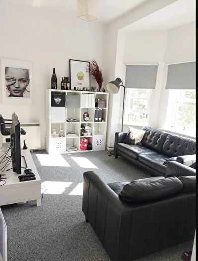 1 Bedroom Apartment To Rent In Paget Rise, London, SE18