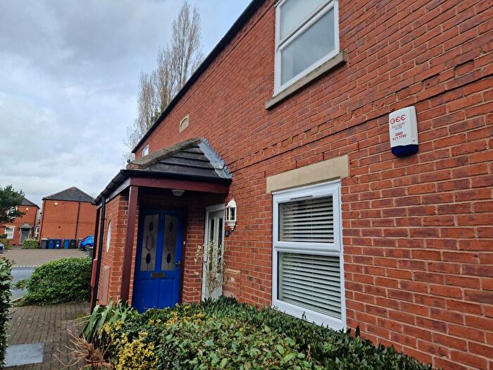 2 Bedroom Maisonette To Rent In Oakfields Road, West Bridgford, Nottingham, Nottinghamshire, NG2