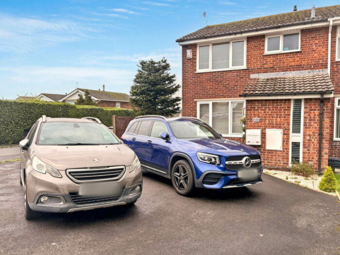 3 Bedroom Semi Detached House For Sale In Whitchurch Lane, Whitchurch, Bristol, BS14