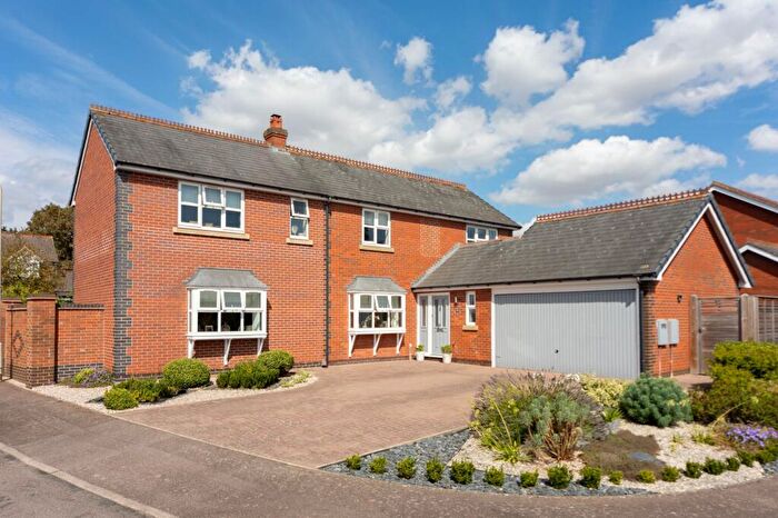 4 Bedroom Detached House For Sale In Plough Close, Mountsorrel, LE12