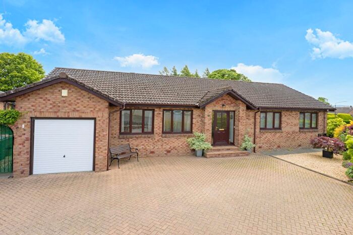 3 Bedroom Detached Bungalow For Sale In Heatherdale Gardens, Head Of Muir, FK6