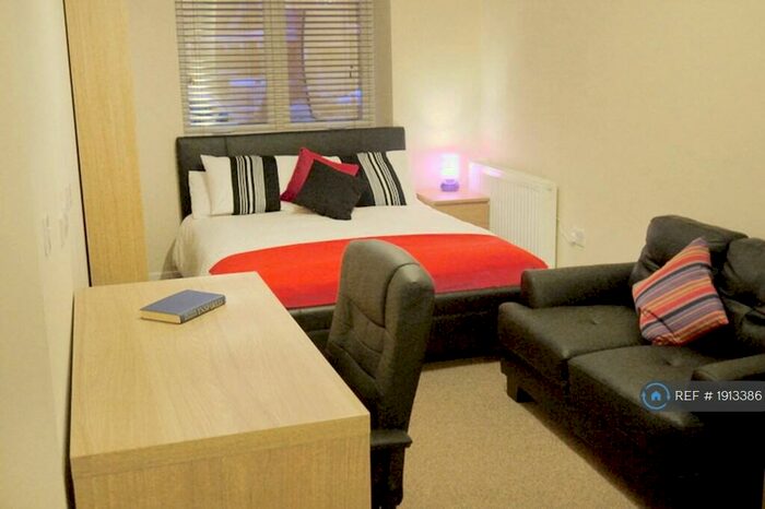 Studio To Rent In Tithebarn Street, Preston, PR1