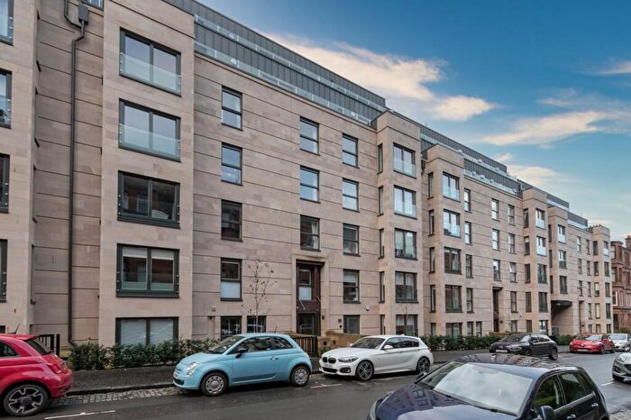 2 Bedroom Flat To Rent In Hyndland Avenue, Flat /, Hyndland, Glasgow, G11