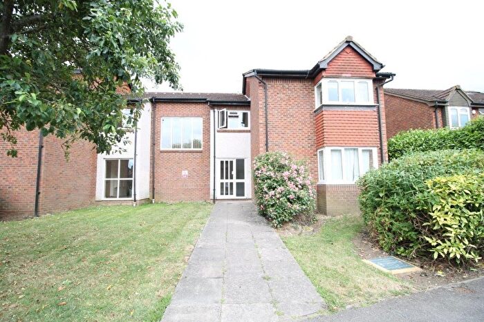 1 Bedroom Flat To Rent In Rabournmead Drive, Ruislip, UB5