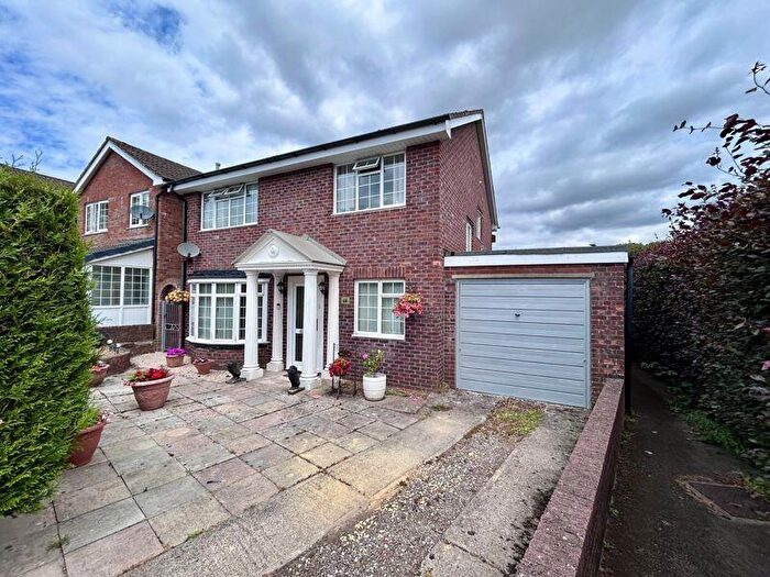 4 Bedroom Detached House For Sale In Croesonen Parc, Abergavenny, NP7