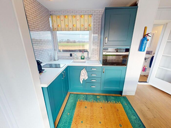 2 Bedroom Detached Bungalow For Sale In Potter Heigham, NR29