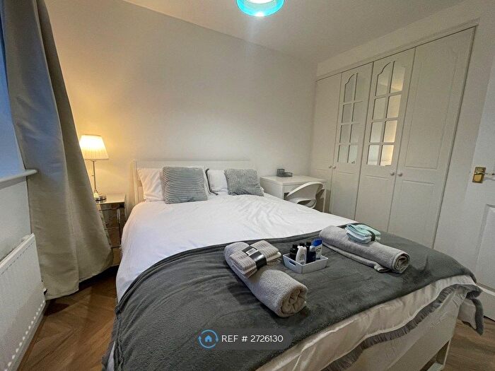 5 Bedroom Semi-Detached House To Rent In Furlong Road, Coventry, CV1