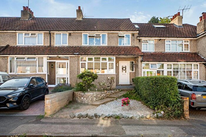 3 Bedroom Terraced House For Sale In Milton Road, Caterham, CR3