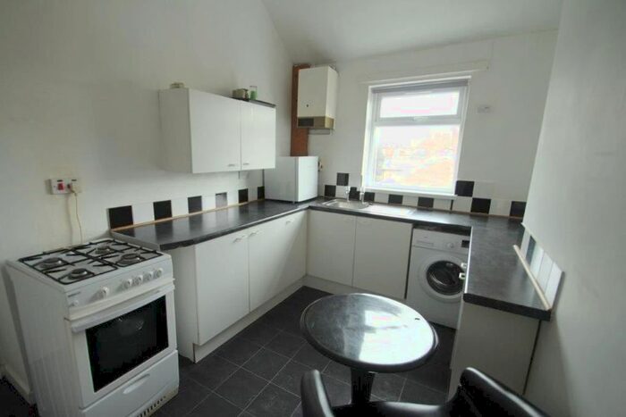 Studio To Rent In Aylestone Road, Aylestone, Leicester, LE2