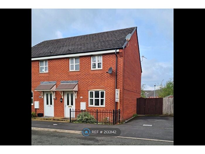 3 Bedroom Semi-Detached House To Rent In Shillingford Road, Manchester, M18
