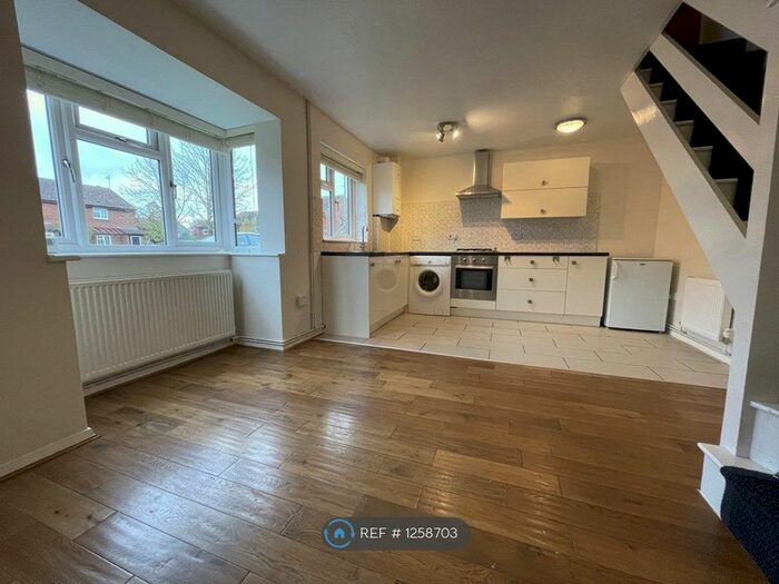 1 Bedroom Semi-Detached House To Rent In Leach Road, Berinsfield, Wallingford OX10