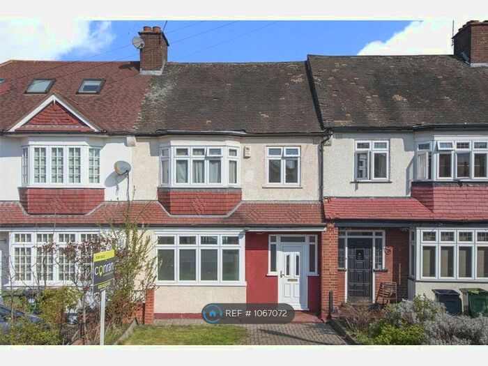 4 Bedroom Terraced House To Rent In Woodyates Road, London, SE12