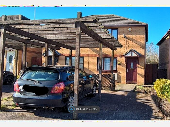 2 Bedroom Semi-Detached House To Rent In Wimborne Crescent, Milton Keynes, MK4
