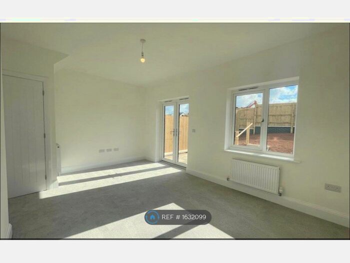 3 Bedroom Semi-Detached House To Rent In Principia, Tithebarn, Exeter, EX1