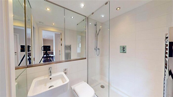 2 Bedroom Apartment To Rent In Block, Spectrum, Blackfriars Road, Salford, M3