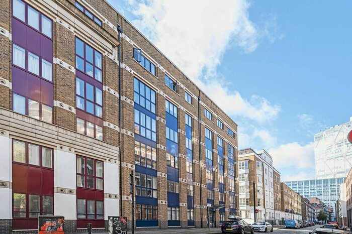 2 Bedroom Flat To Rent In Folgate Street, Spitalfields, London, E1
