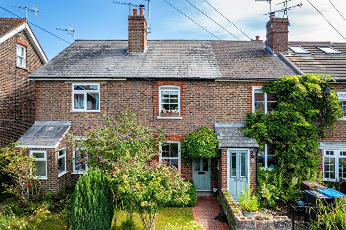 2 Bedroom Terraced House For Sale In Station Road, Lingfield, RH7