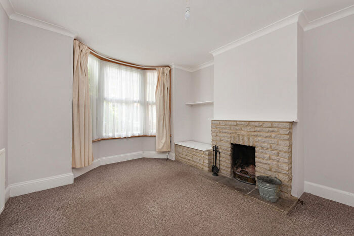 3 Bedroom Semi-Detached House For Sale In Kent Street, Whitstable, Kent, CT5