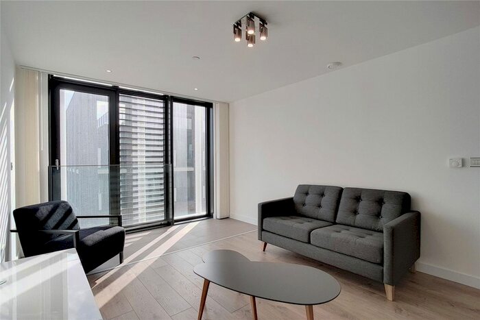 1 Bedroom Flat For Sale In Stratosphere Tower, Great Eastern Road, London, E15