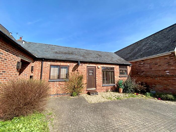 1 Bedroom Apartment To Rent In Boat Lane, Hoveringham, NG14