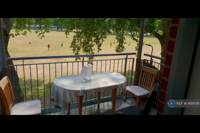 3 Bedroom Flat To Rent In Morton House, London, E5