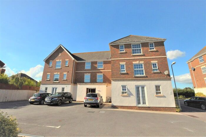 1 Bedroom Flat To Rent In Poplar Close, Bexhill-On-Sea TN39