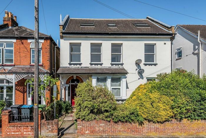 2 Bedroom Property To Rent In Penrith Road, New Malden, Surrey, KT3