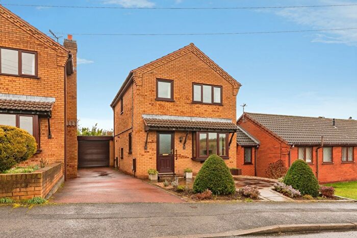 3 Bedroom Detached House For Sale In Yeoman Avenue, Nottingham, Nottinghamshire, NG6