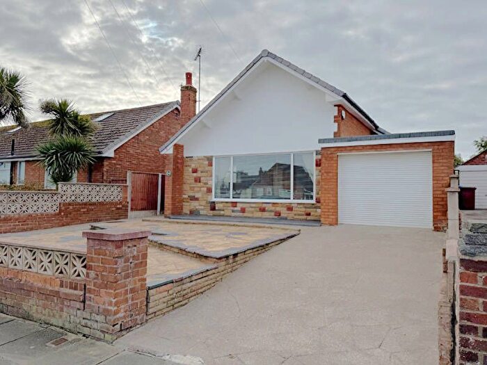 2 Bedroom Detached Bungalow For Sale In Wilson Square, Thornton-Cleveleys, FY5