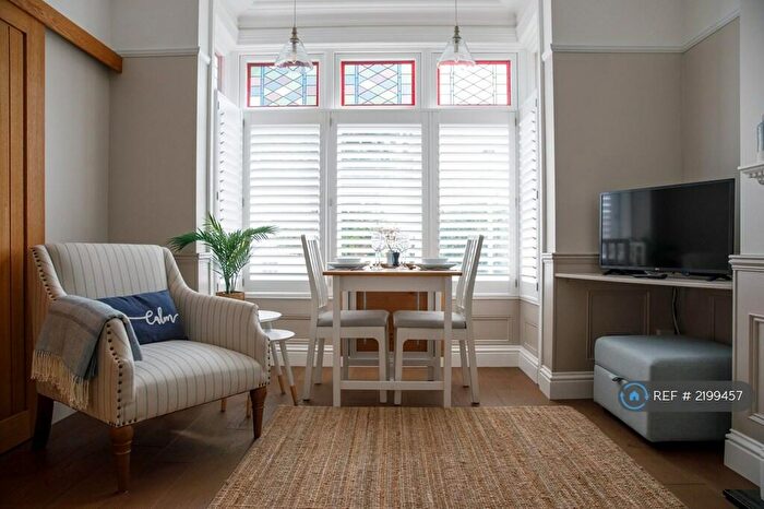 1 Bedroom Flat To Rent In Ash Grove, Worthing, BN11