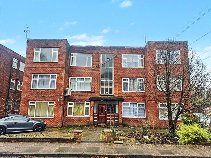 1 Bedroom Flat For Sale In Baguley Crescent, Middleton, Manchester, M24