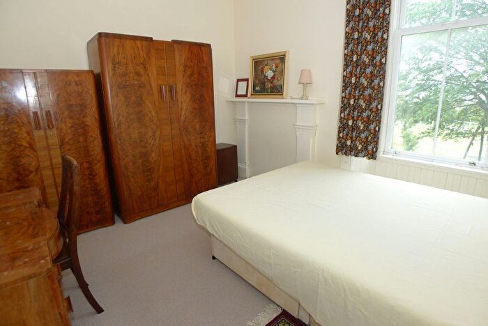 1 Bedroom Flat To Rent In Magdalen Yard Road, Flat /, Dundee, DD1