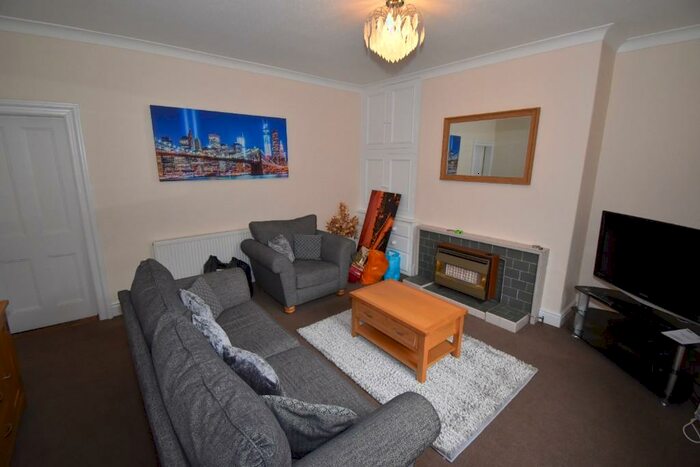 3 Bedroom Terraced House To Rent In Manchester Road, Huddersfield, West Yorkshire, HD7