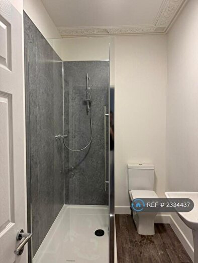 2 Bedroom Flat To Rent In Bristol Road, Gloucester, GL1