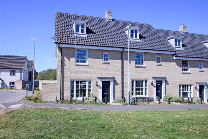 3 Bedroom End Of Terrace House For Sale In Beech Road, Saxmundham, IP17
