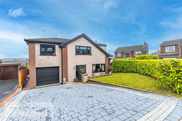 3 Bedroom Detached House For Sale In Sutherland Close, Wilpshire, Blackburn, Lancashire, BB1