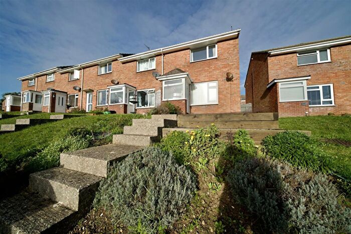 2 Bedroom Terraced House For Sale In Rowan Close, Weymouth, DT4