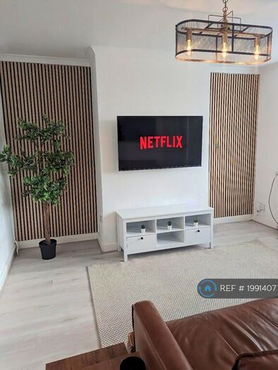 2 Bedroom Semi-Detached House To Rent In Leek Road, Stoke-On-Trent, ST4