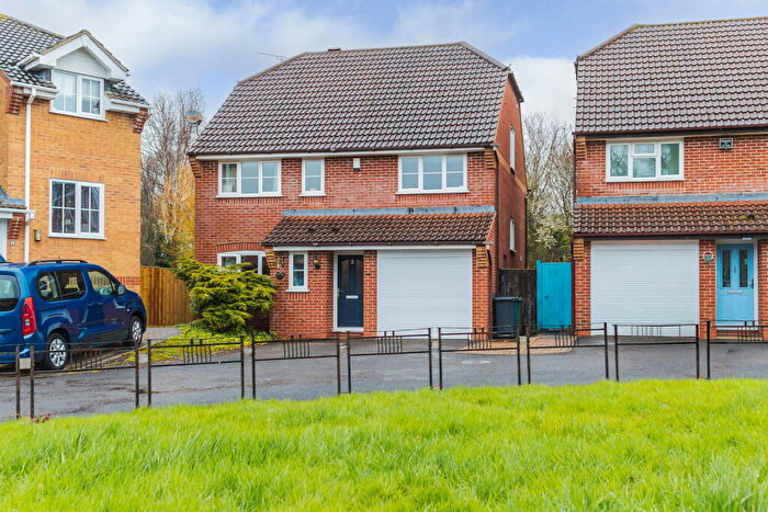 5 Bedroom Detached House For Sale In Hungerford Close, The Prinnels, Swindon, SN5